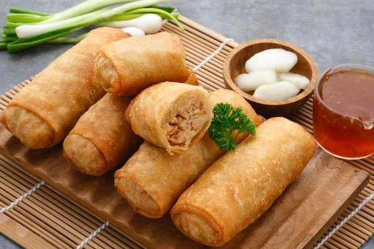 Resep Mini Lumpia Gurih dan Renyah, Cara Mudah Membuat Camilan Nikmat di Rumah